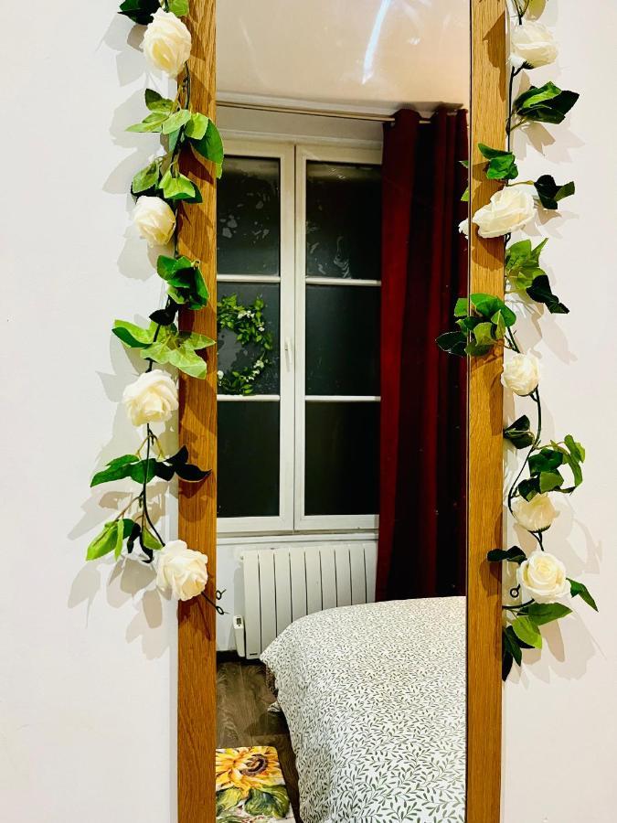 Dream Dwell Paris-Chic Flat In The Heart Of Marais Near Pompidou Centre Apartment Exterior photo